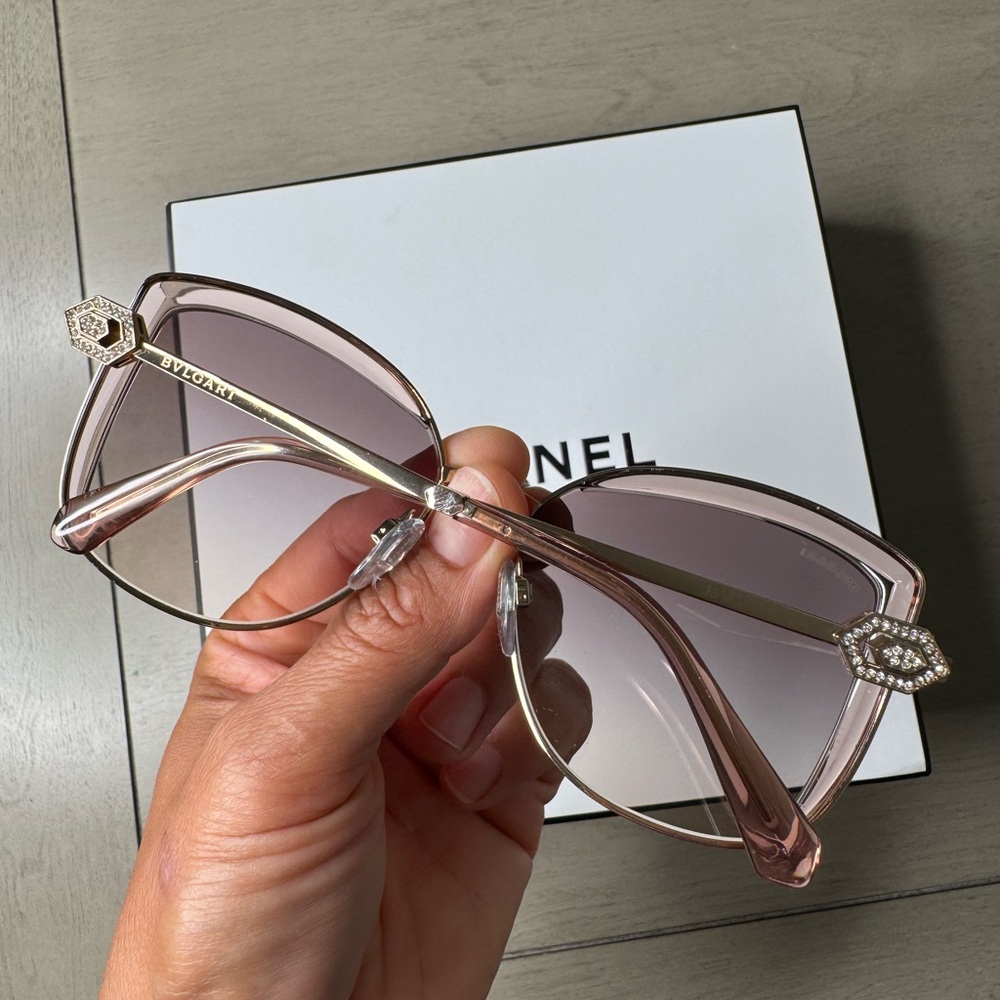 Bvlgary BV6128B Sunglasses by Bvlgary Shape: Square / Oversized, Material: Met - Picture 12 of 15